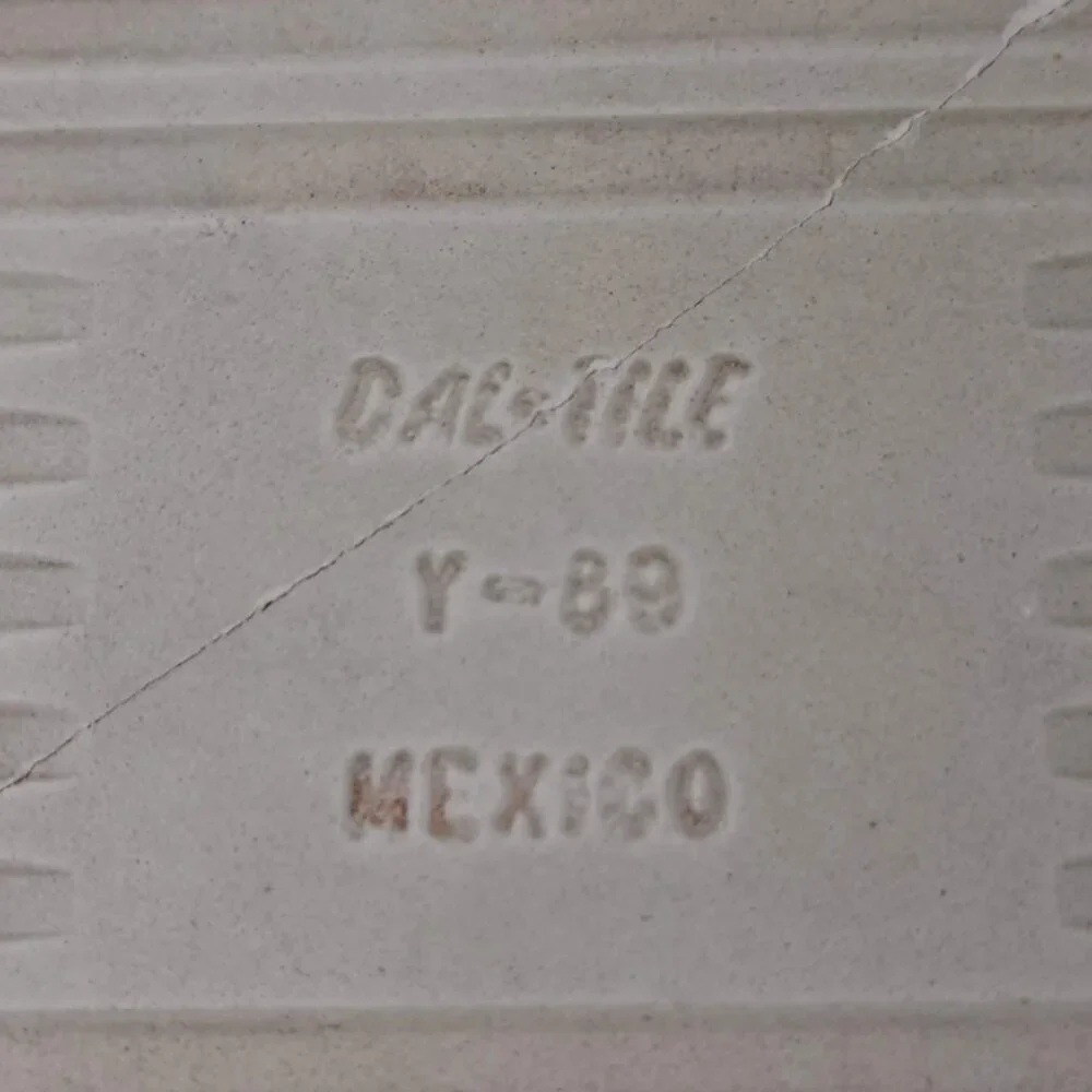 Vintage Red White Mexican Tile Wood Framed Trivet Feet Decor Decoration Kitchen